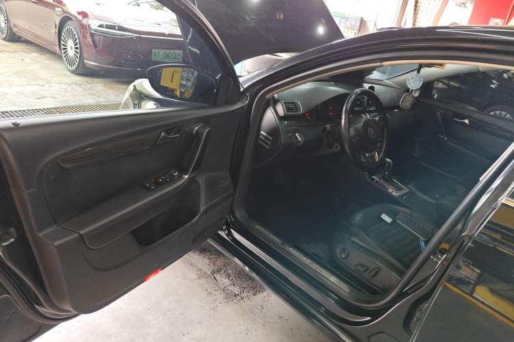 Used Volkswagen Magotan 2012 1.8TSI Prestige Model Driver Seat