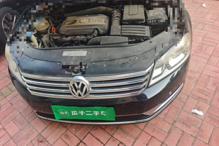 Used Volkswagen Magotan 2012 1.8TSI Prestige Model Engine Bay