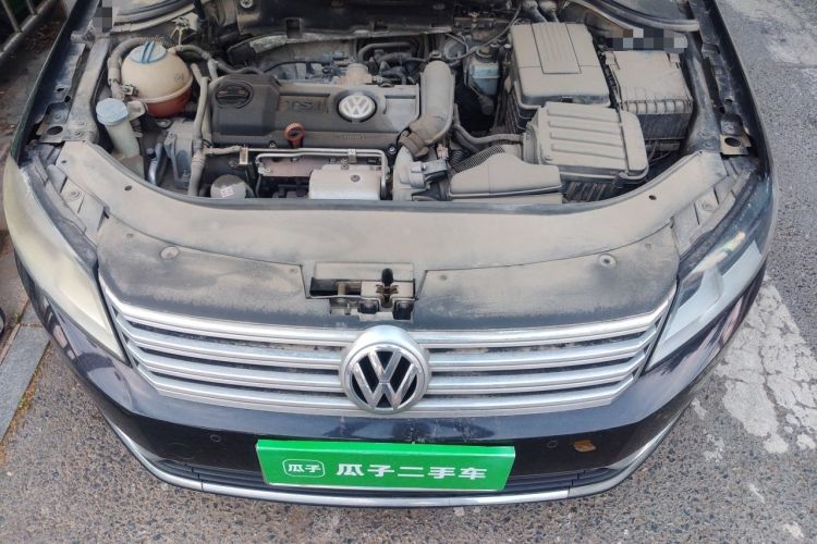 Used Volkswagen Magotan 2012 1.4TSI Luxury Model Engine Bay