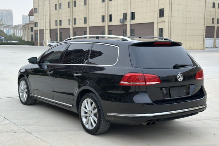 Used Volkswagen Magotan 2012 Travel Edition 2.0 TSI Comfort Version Exterior 1