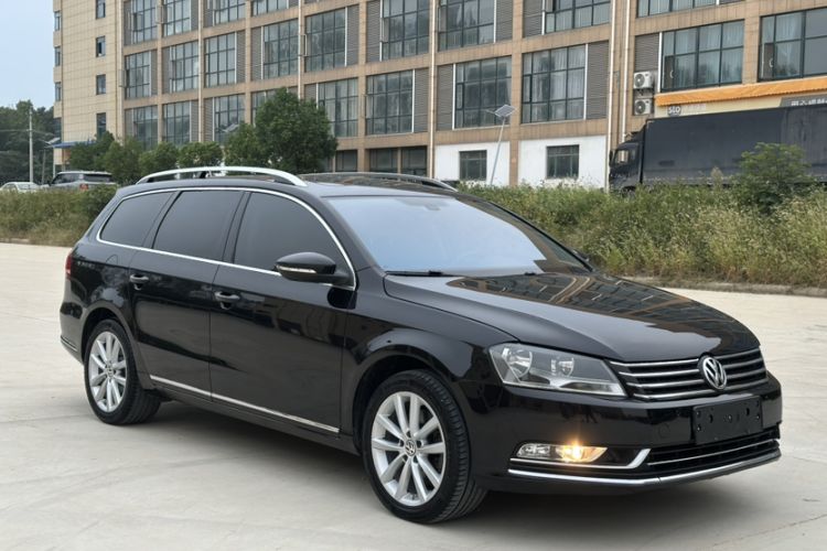 Used Volkswagen Magotan 2012 Travel Edition 2.0 TSI Comfort Version Exterior 2