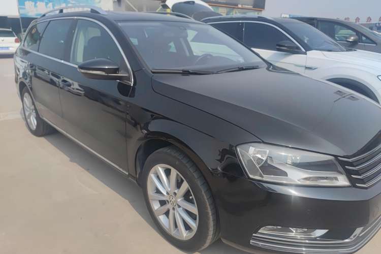 Used Volkswagen Magotan 2012 Travel Edition 2.0 TSI Comfort Version Exterior 2