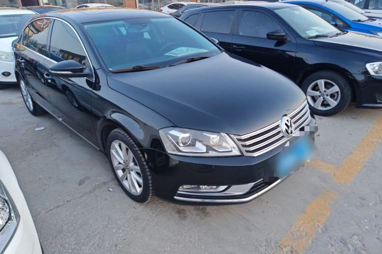 Used Volkswagen Magotan 2012 Facelift 2.0 TSI Prestige Model Exterior 5