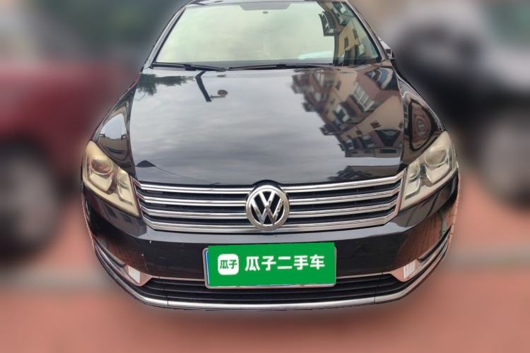 Used Volkswagen Magotan 2012 Revised Version 2.0 TSI Luxury Edition Front