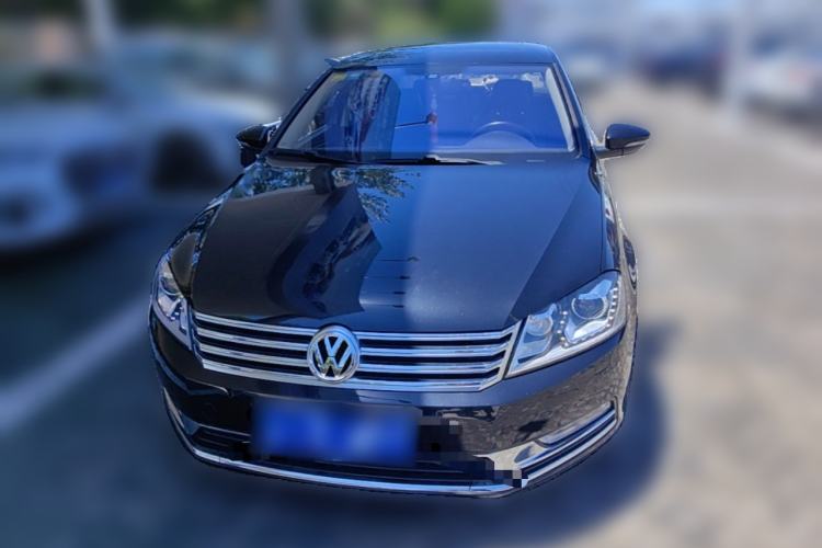Used Volkswagen Magotan 2012 Facelift 2.0 TSI Prestige Model Front