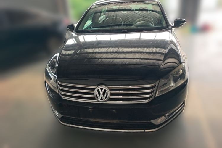 Used Volkswagen Magotan 2012 Revised Version 1.8TSI Leading Edition Front