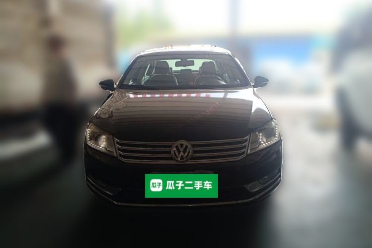 Used Volkswagen Magotan 2012 Revised Version 2.0 TSI Supreme Edition Front