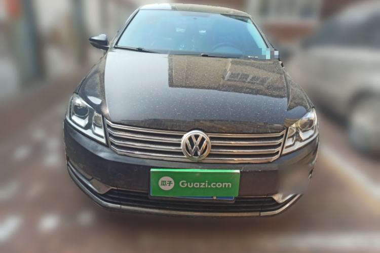 Used Volkswagen Magotan 2012 Revised Version 2.0 TSI Luxury Edition Front