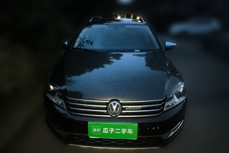 Used Volkswagen Magotan 2012 Travel Edition 2.0 TSI 4x4 Comfort Version Front