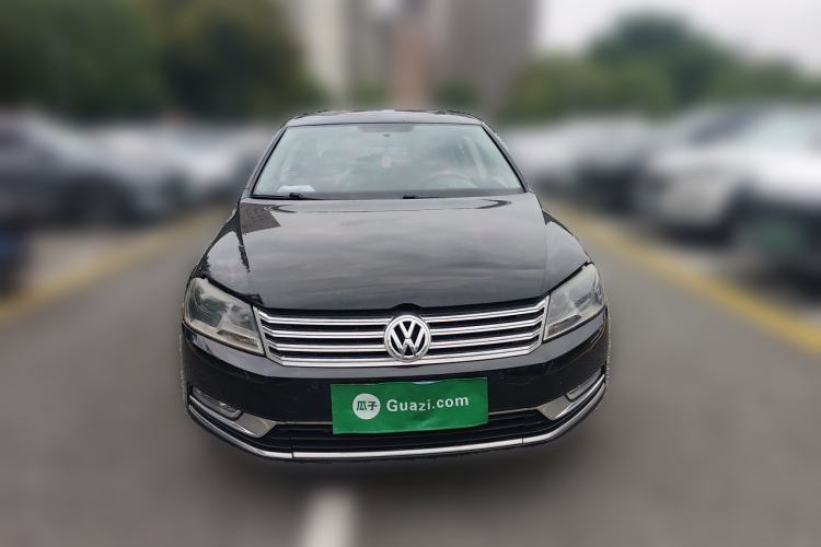 Used Volkswagen Magotan 2012 Revised Version 1.8TSI Leading Edition Front
