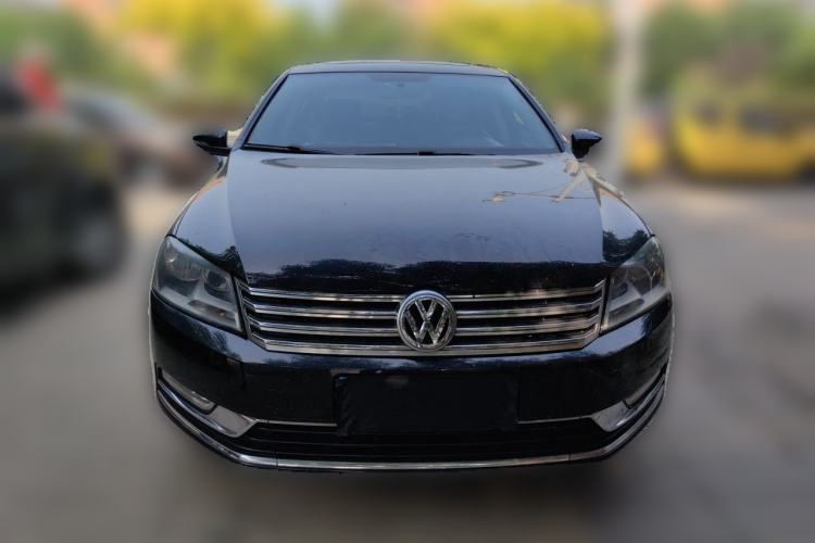 Used Volkswagen Magotan 2012 Revised Version 1.8TSI Leading Edition Front