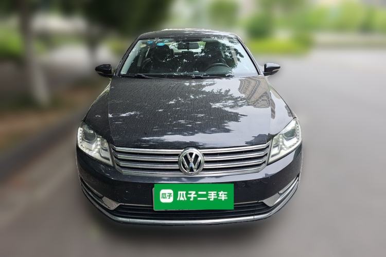 Used Volkswagen Magotan 2012 Revised Version 2.0 TSI Luxury Edition Front