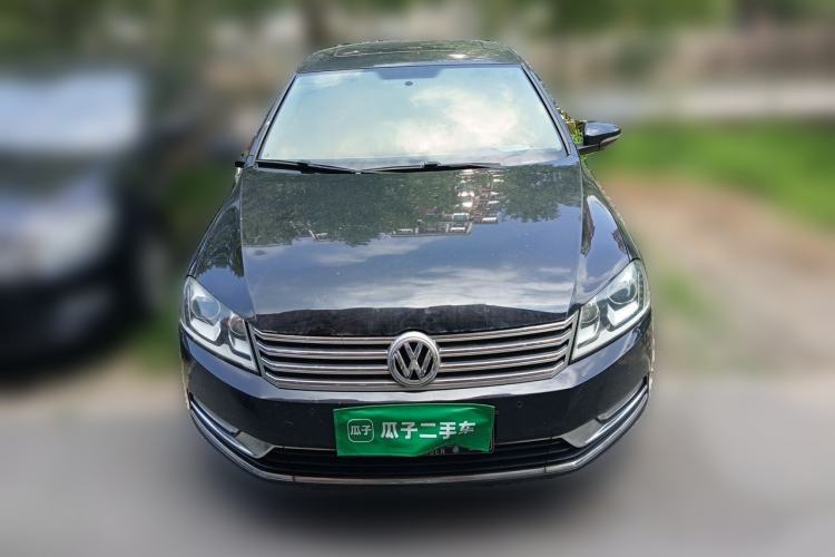 Used Volkswagen Magotan 2012 Revised 1.8TSI Luxury Version Front