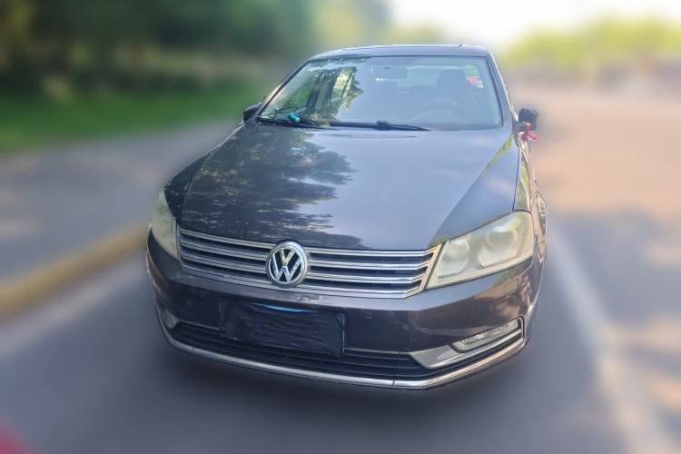 Used Volkswagen Magotan 2012 Revised 1.8TSI Luxury Version Front