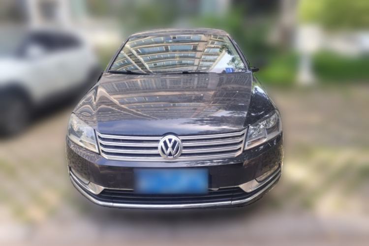 Used Volkswagen Magotan 2012 Revised Version 1.8TSI Leading Edition Front