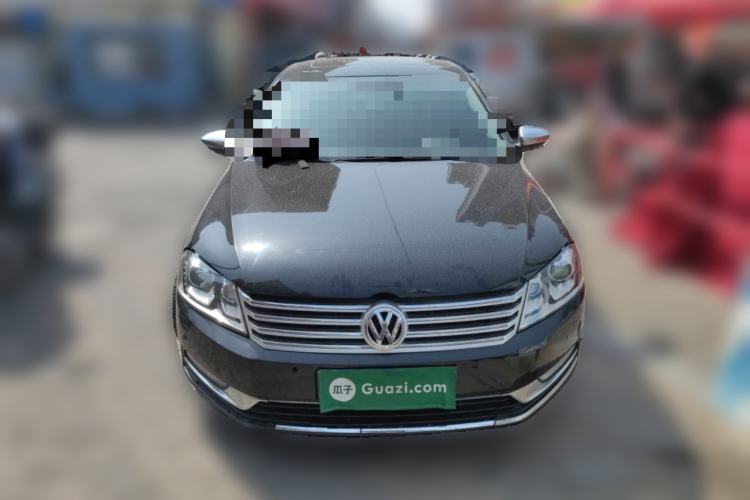 Used Volkswagen Magotan 2012 2.0 TSI Prestige Edition Front
