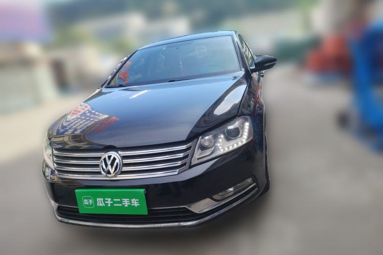 Used Volkswagen Magotan 2012 Revised 1.8TSI Luxury Version Front