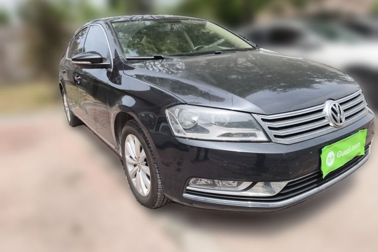 Used Volkswagen Magotan 2012 Revised Version 1.8TSI Leading Edition Front Right 45 Deg