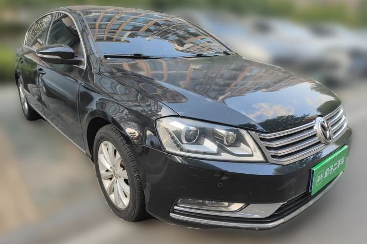 Used Volkswagen Magotan 2012 Revised 1.8TSI Luxury Version Front Right 45 Deg