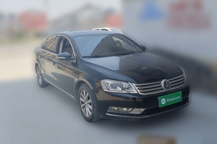 Used Volkswagen Magotan 2012 Revised Version 1.8TSI Leading Edition Front Right 45 Deg