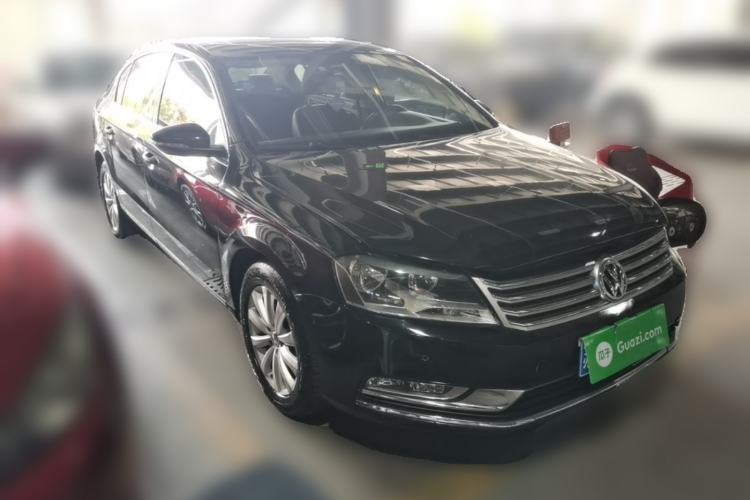 Used Volkswagen Magotan 2012 Revised Version 1.8TSI Leading Edition Front Right 45 Deg