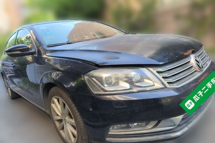 Used Volkswagen Magotan 2012 Facelift 1.8TSI Prestige Model Front Right 45 Deg