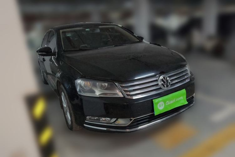 Used Volkswagen Magotan 2012 Revised Version 1.8TSI Leading Edition Front Right 45 Deg