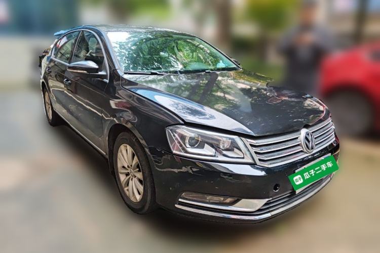 Used Volkswagen Magotan 2012 Revised 1.8TSI Luxury Version Front Right 45 Deg