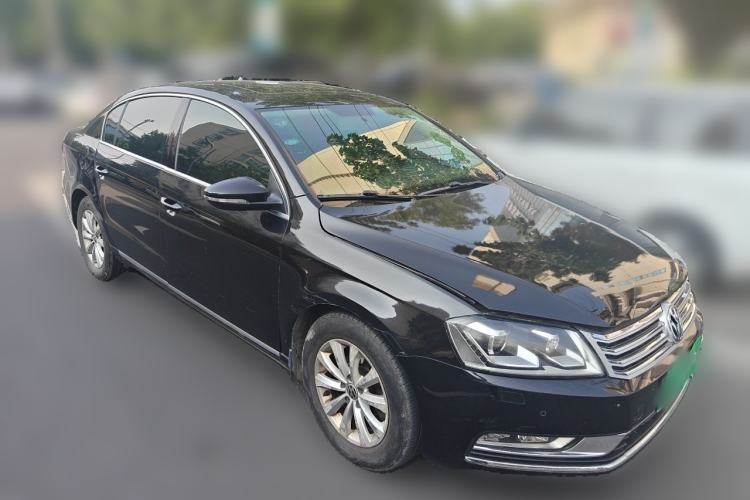 Used Volkswagen Magotan 2012 Revised 1.8TSI Luxury Version Front Right 45 Deg