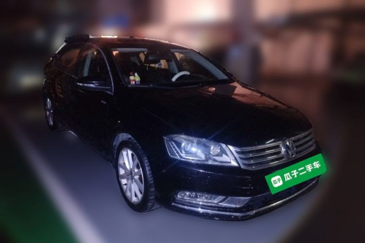 Used Volkswagen Magotan 2012 1.8TSI Prestige Model Front Right 45 Deg