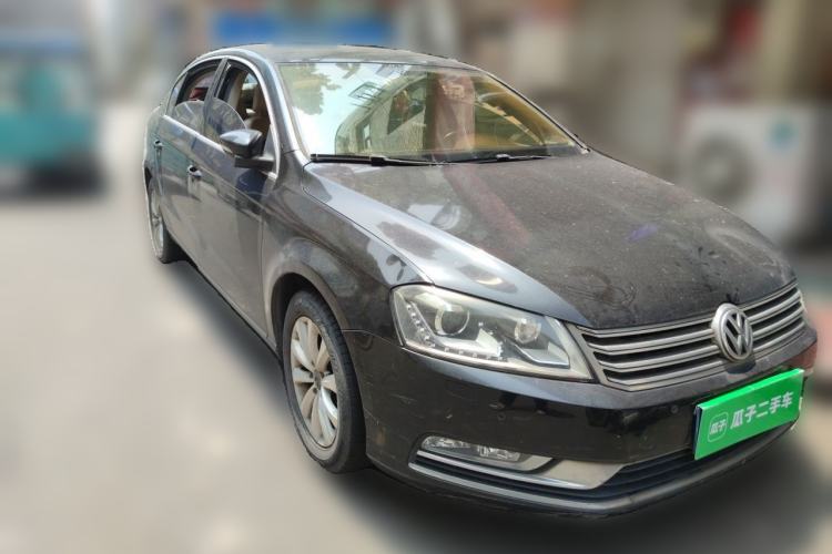 Used Volkswagen Magotan 2012 1.8TSI Luxury Model Front Right 45 Deg