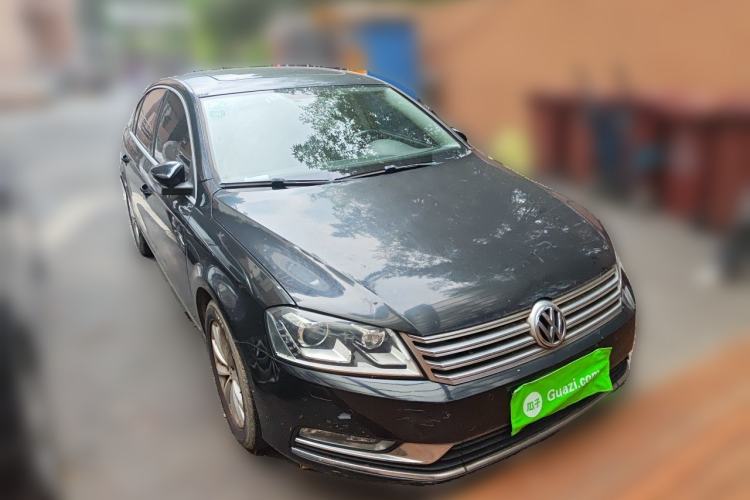 Used Volkswagen Magotan 2012 Revised 1.8TSI Luxury Version Front Right 45 Deg