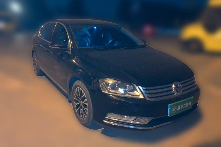 Used Volkswagen Magotan 2012 Revised 1.8TSI Luxury Version Front Right 45 Deg