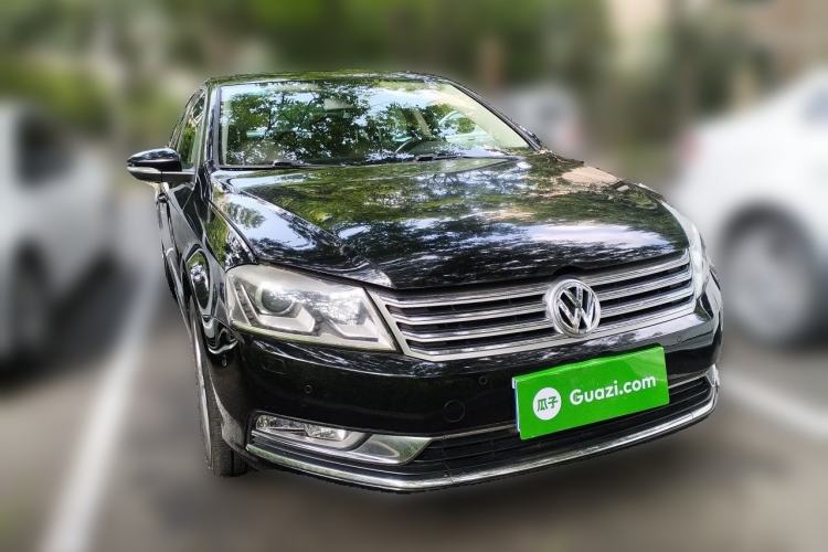 Used Volkswagen Magotan 2012 Revised Version 2.0 TSI Supreme Edition Front Right 45 Deg