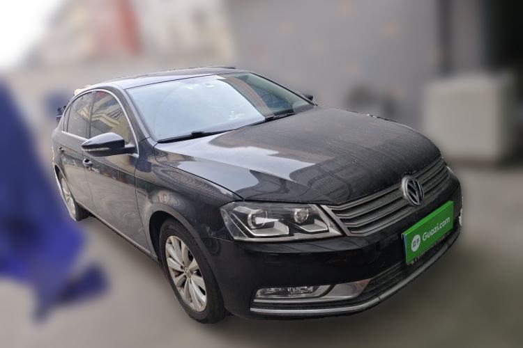 Used Volkswagen Magotan 2012 Revised 1.8TSI Luxury Version Front Right 45 Deg