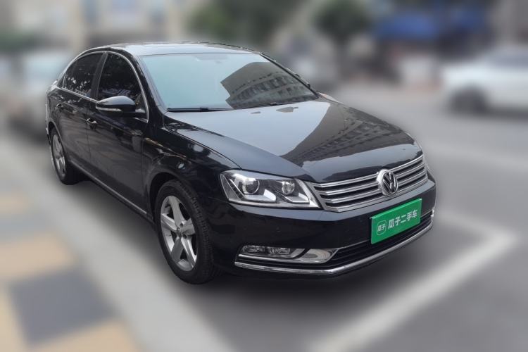 Used Volkswagen Magotan 2012 Revised 1.8TSI Luxury Version Front Right 45 Deg