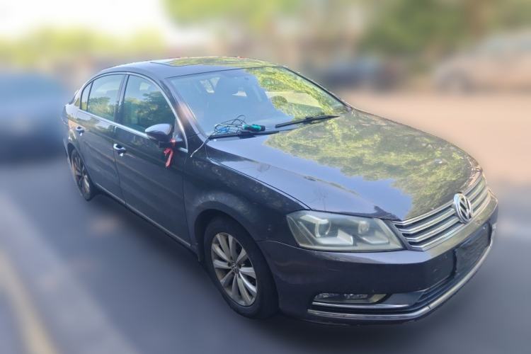 Used Volkswagen Magotan 2012 Revised 1.8TSI Luxury Version Front Right 45 Deg