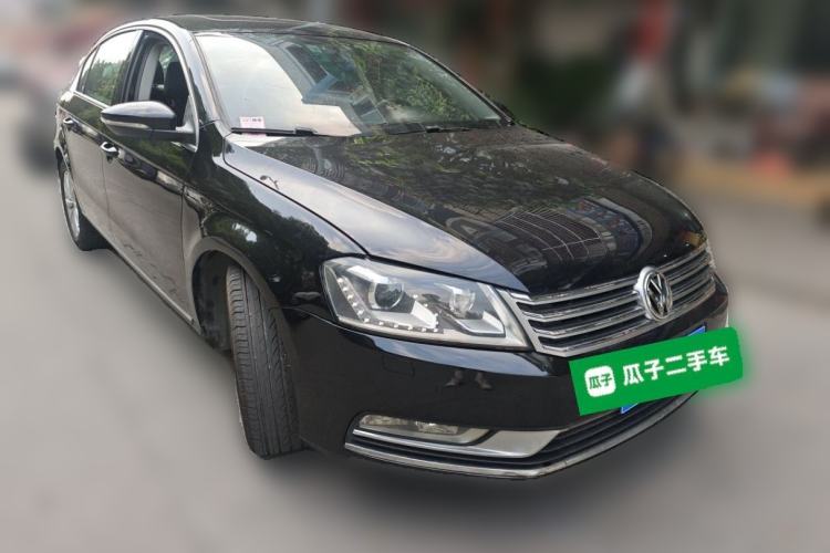 Used Volkswagen Magotan 2012 1.8TSI Luxury Model Front Right 45 Deg