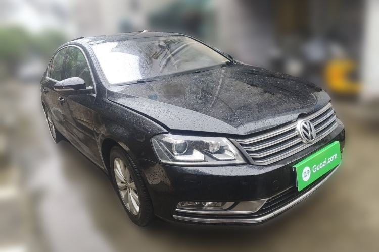 Used Volkswagen Magotan 2012 Revised 1.8TSI Luxury Version Front Right 45 Deg