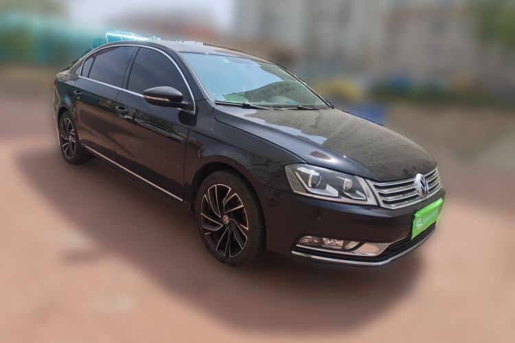 Used Volkswagen Magotan 2012 Revised 1.8TSI Luxury Version Front Right 45 Deg