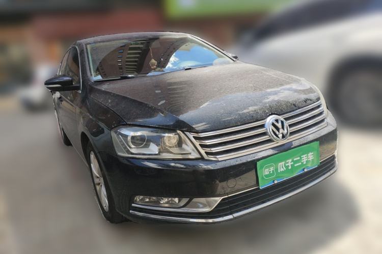 Used Volkswagen Magotan 2012 1.8TSI Luxury Model Front Right 45 Deg