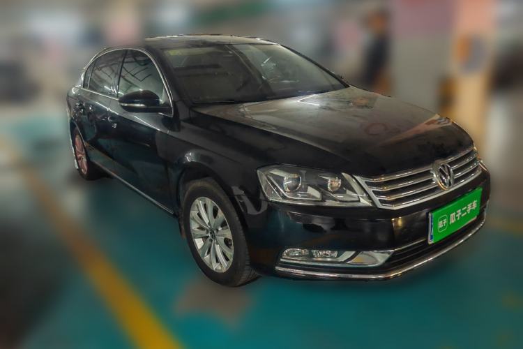 Used Volkswagen Magotan 2012 Revised 1.8TSI Luxury Version Front Right 45 Deg