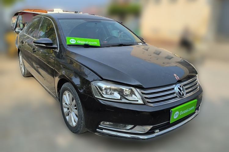 Used Volkswagen Magotan 2012 1.8TSI Luxury Model Front Right 45 Deg