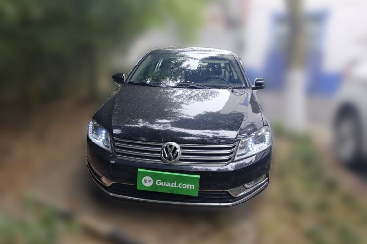 Used Volkswagen Magotan 2012 Revised Version 1.8TSI Leading Edition Front