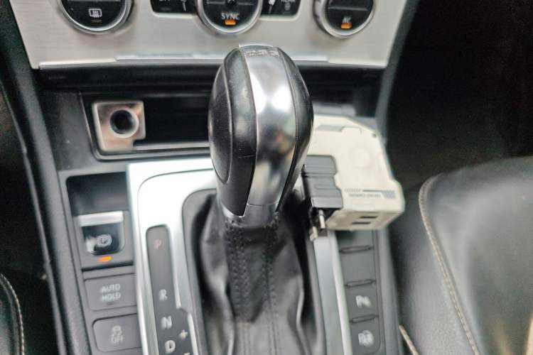 Used Volkswagen Magotan 2012 3.0 FSI Flagship Edition Gear Lever