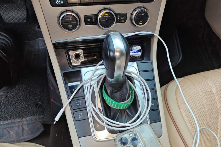 Used Volkswagen Magotan 2012 1.8TSI Luxury Model Gear Lever