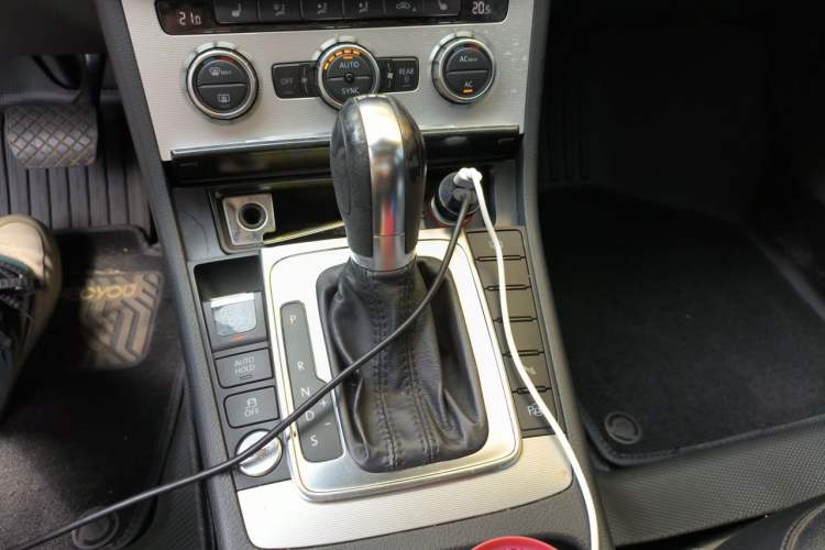Used Volkswagen Magotan 2012 1.8TSI Prestige Model Gear Lever