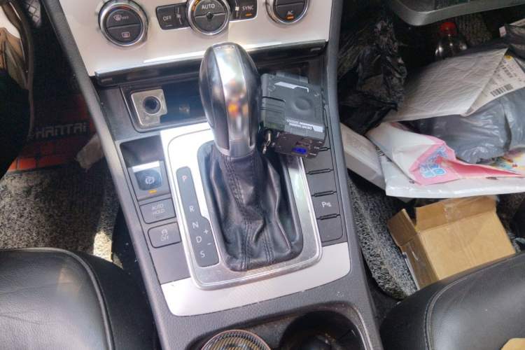 Used Volkswagen Magotan 2012 1.8TSI Luxury Model Gear Lever