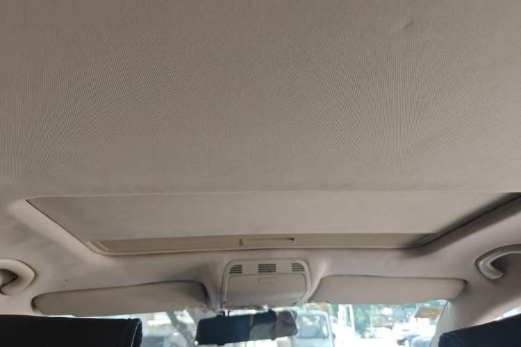 Used Volkswagen Magotan 2012 Revised 1.8TSI Luxury Version Headliner