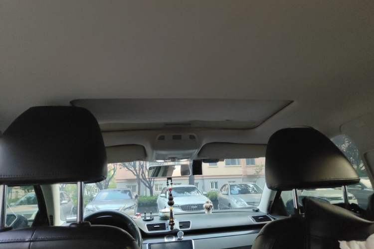 Used Volkswagen Magotan 2012 Revised 1.8TSI Luxury Version Headliner